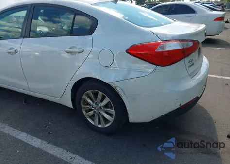 2016 Kia Forte Lx z USA, uszkodzony, nr VIN KNAFX4A6XG5445968